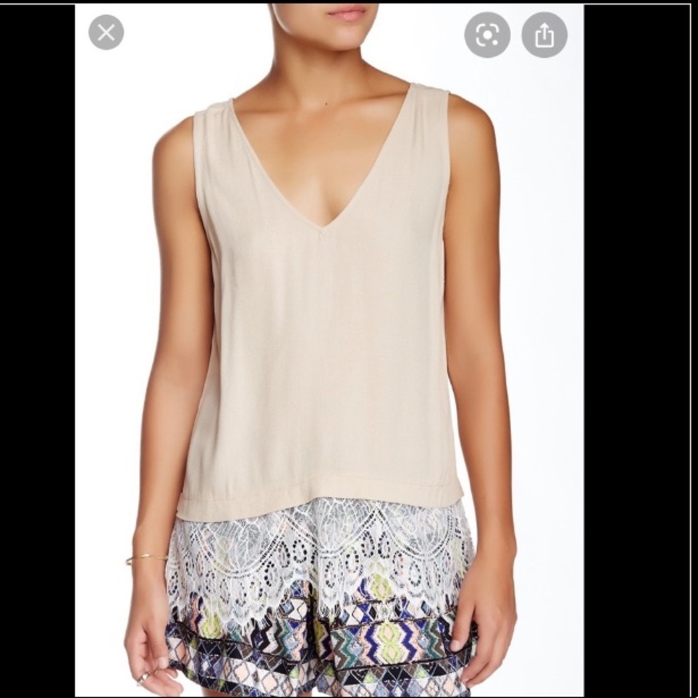 Ella Moss | Double V-neck Tank Blouse Lace hem